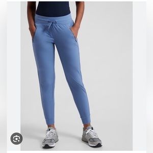 NEW Athleta Drawstring Waist Trekkie North Jogger Pants Cottage Blue Size 8